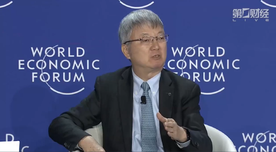 贝思盈配资 朱民：中国对美国的贸易顺差说明中国企业竞争力非常强